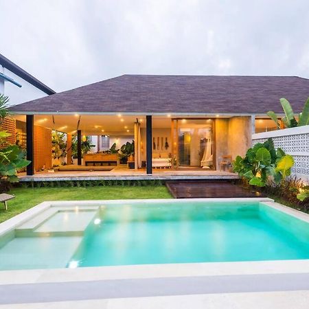 Romantic - Stylish - High End 1Br Villa Canggu Buitenkant foto
